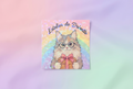 Sticker holographique chat lunettes L'atelier de Drinette fond pastel
